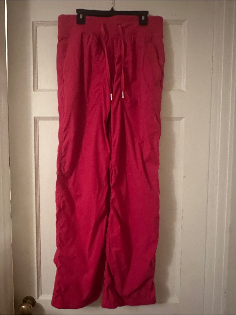lululemon athletica Deep Pink Ribbed Waistband (hot pink) size 8